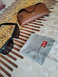 Ray Ban