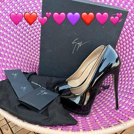Giuseppe Zanotti n.37 modello Sharon