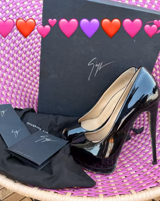 Giuseppe Zanotti n.37 modello Sharon