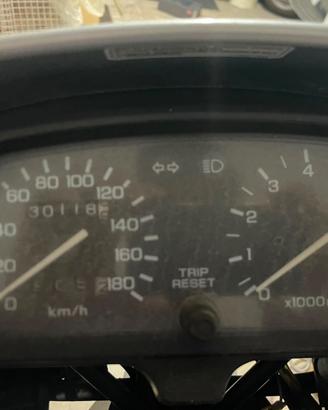 Honda dominator 650 (1998)