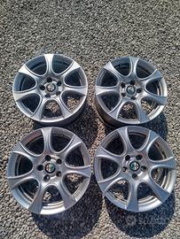 cerchi da 16"  alfa romeo giulietta