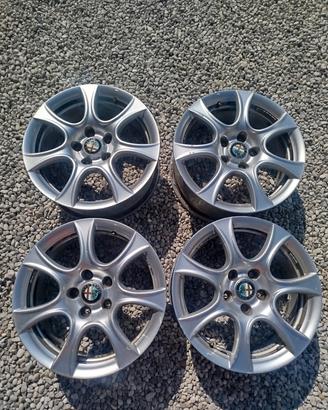 cerchi da 16"  alfa romeo giulietta