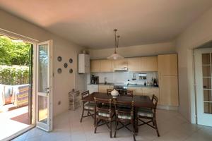 Bilocale con giardino