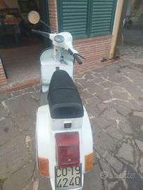 Vespa PK 125 XL con certificato storico