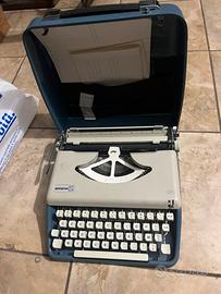 Macchina da scrivere Antares