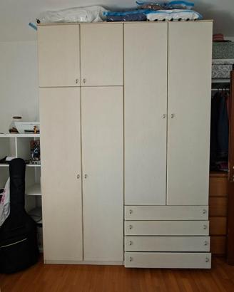 Armadio 4 ante con cassetti e sopralzo