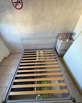 Letto a doghe con contenitore