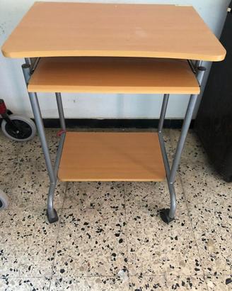 mobiletto porta pc