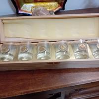 6 bicchieri da grappa con sigilli di monete d'oro