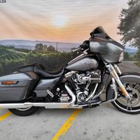 Harley-davidson FLHX Street Glide Special 103