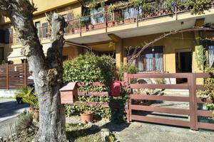 Appartamento di 183 m² con 5 locali e box auto dop