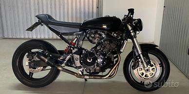 Honda Hornet Cafa Racer