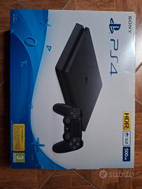 Playstation 4 Slim