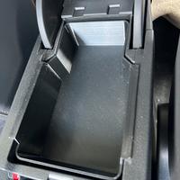 Organizer bracciolo Suzuki Vitara 2019+ Stampa 3D