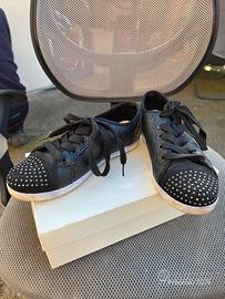 varie scarpe da donna