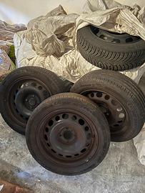 Gomme + cerchi di ferro 195/55 r16