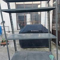 Scaffale in ferro