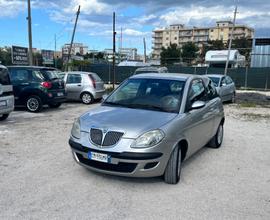 Lancia Ypsilon 1.3 Multijet 16V Argento