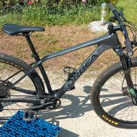 mountainbike Orbea alma 29 taglia M Carbonio