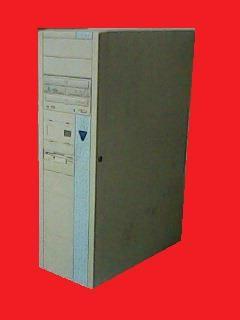 "Computer con Win95 usb e scheda audio Triple dat"
