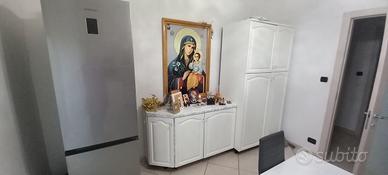 cucina con ante in legno 