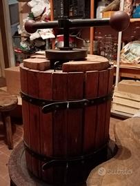 Torchio in legno ad uso amatoriale
