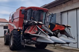 MIETITREBBIA USATA Laverda 255 LCS