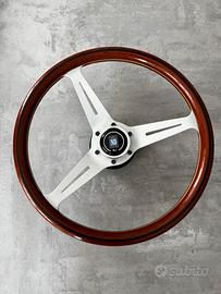 Volante Nardi legno e alluminio diametro 36 cm