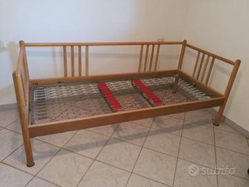 Letto singolo in legno frassino