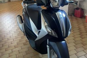 Piaggio Medley 150