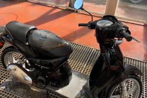 Scarabeo 50 2009