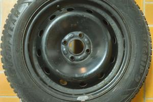 Set 4 cerchi in ferro 15 pollici 6jh2