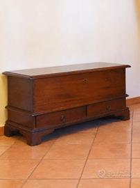 cassapanca in legno massello 