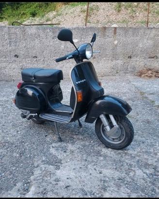 Vespa px 200 anno 83