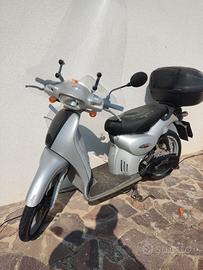 Scarabeo 100cc