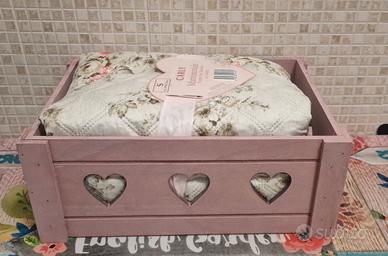 Copriletto Matrimoniale "Carly" + Cesta in Legno