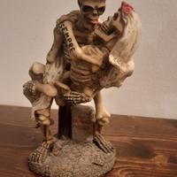 coppia di scheletri in resina