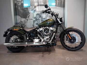 Harley-Davidson Softail Street Bob raggi