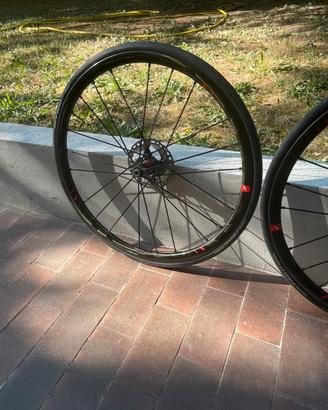 Ruote Fulcrum Racing Zero Carbon.