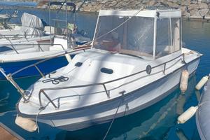 Barca Pilotina Open 5,80 Mt Motore Honda 40/60 CV