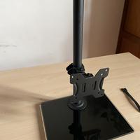 Supporto per schermi da 13-32 pollici