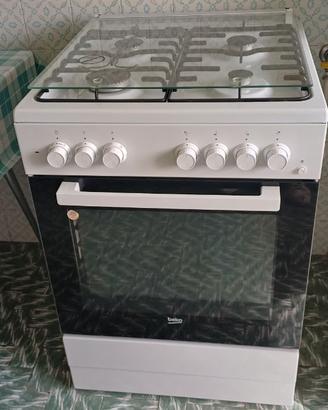 Cucina a gas Beko - forno elettrico