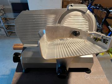 Affettatrice professionale 25cm