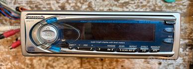Autoradio panasonic dfx 777