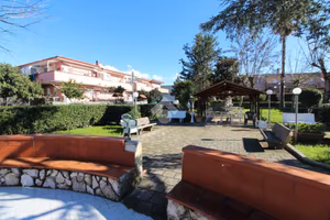 3 LOCALI A AGROPOLI