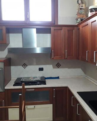 Cucina completa usata(Frigorifero e Forno INCLUSO)