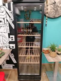 Frigo vini e birre illuminato con ruote 59x60