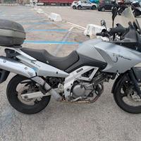 V STROM 650 2004