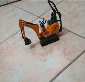 modellino escavatore 
