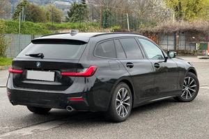 Bmw 318 D Touring mhev 48V